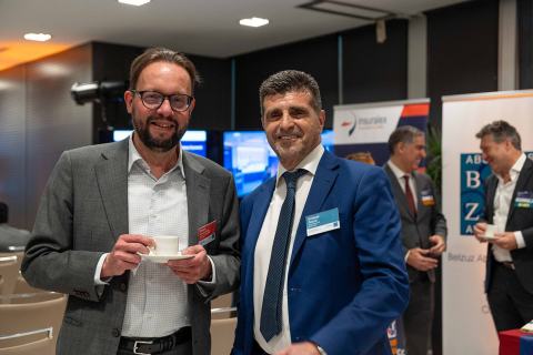 InsuralexSummitDSC_8033-21_websize