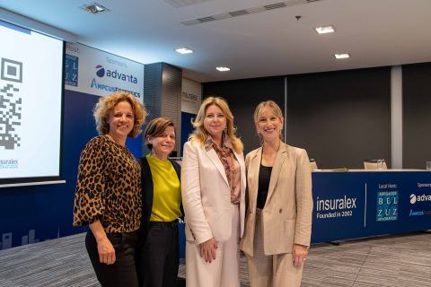 InsuralexSummitDSC_8913-221